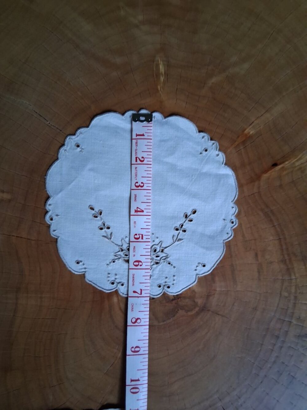 Vintage  Doily & Dresser Scarf Set – 5 Pc Mixed Sizes - Picture 7 of 11
